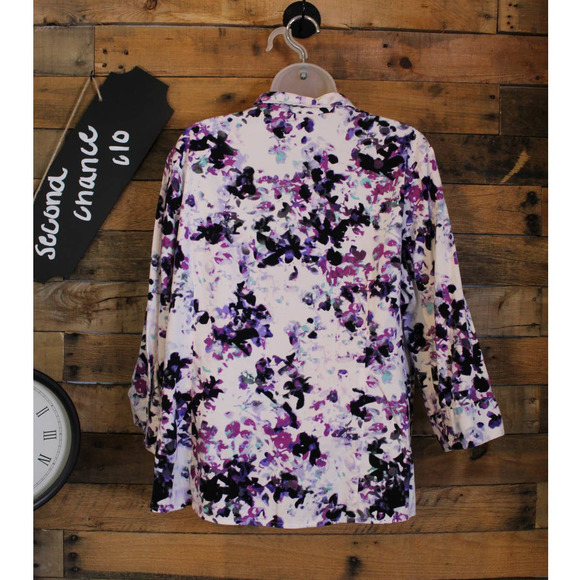 SALE-Apt. 9 women's modern abstract floral button up dress shirt size 1x - Picture 8 of 11